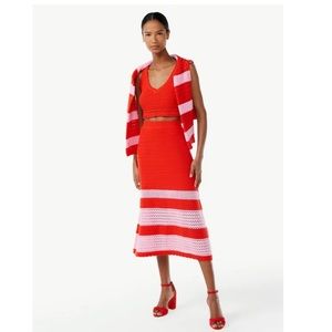 Scoop Crochet Midi Skirt and Sleeveless Crop Top